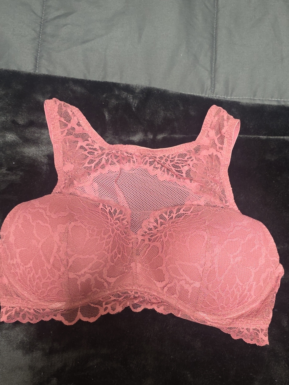 PINK Victoria's Secret Rose Lace High-Neck Bralette